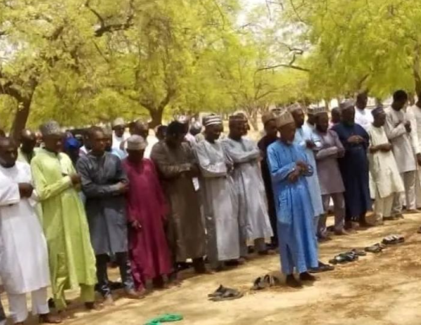 Crisis As Civil Servants in Zamfara State Hold Special Prayers Over Non-Payment of Salaries Since January