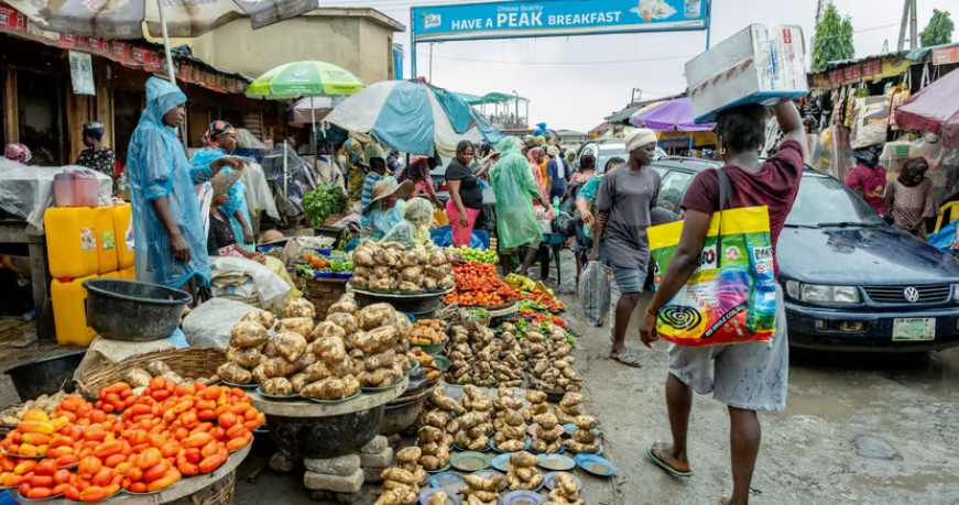 Understanding the Economic Stress in Nigeria: A Tale of Income and Inflation